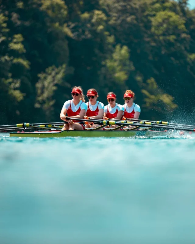 The first races are in the books 🚣‍♀️ Looking forward to seeing more great rowing action tomorrow 🔥

📷 @tobil_photography @frankleloire @jerome.photo @shotby.tim_ @jeanmiphotographie