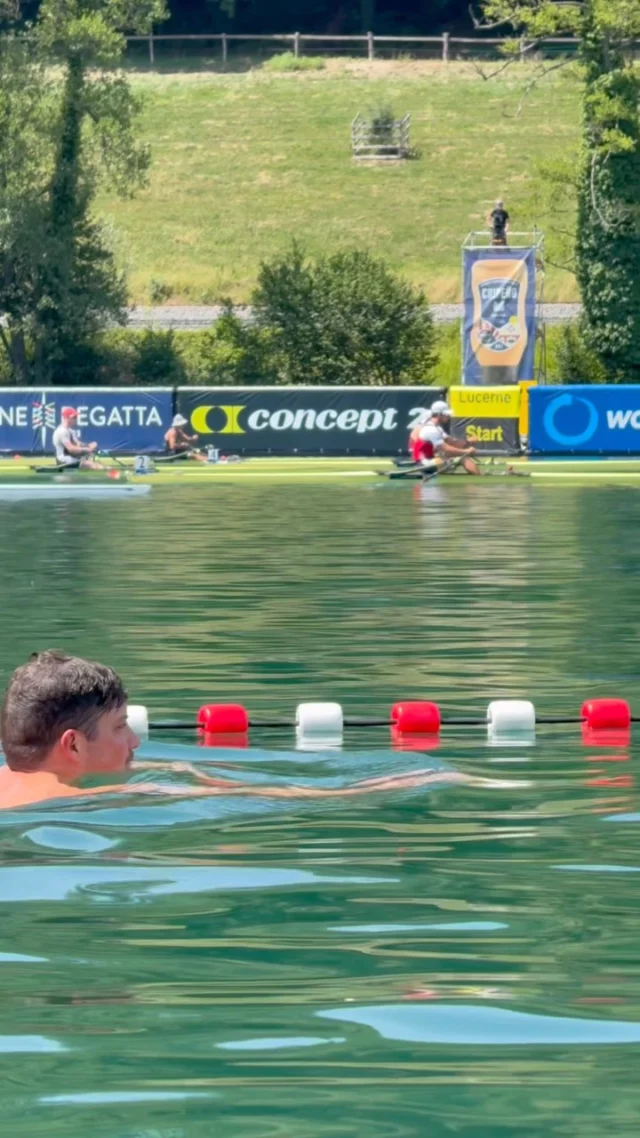 Splish splash, crews go past in a flash 🌊🚣‍♀️
Come for the rowing, stay for the swim!

* Swimming is only allowed at the Rotsee Badi near the start☀️